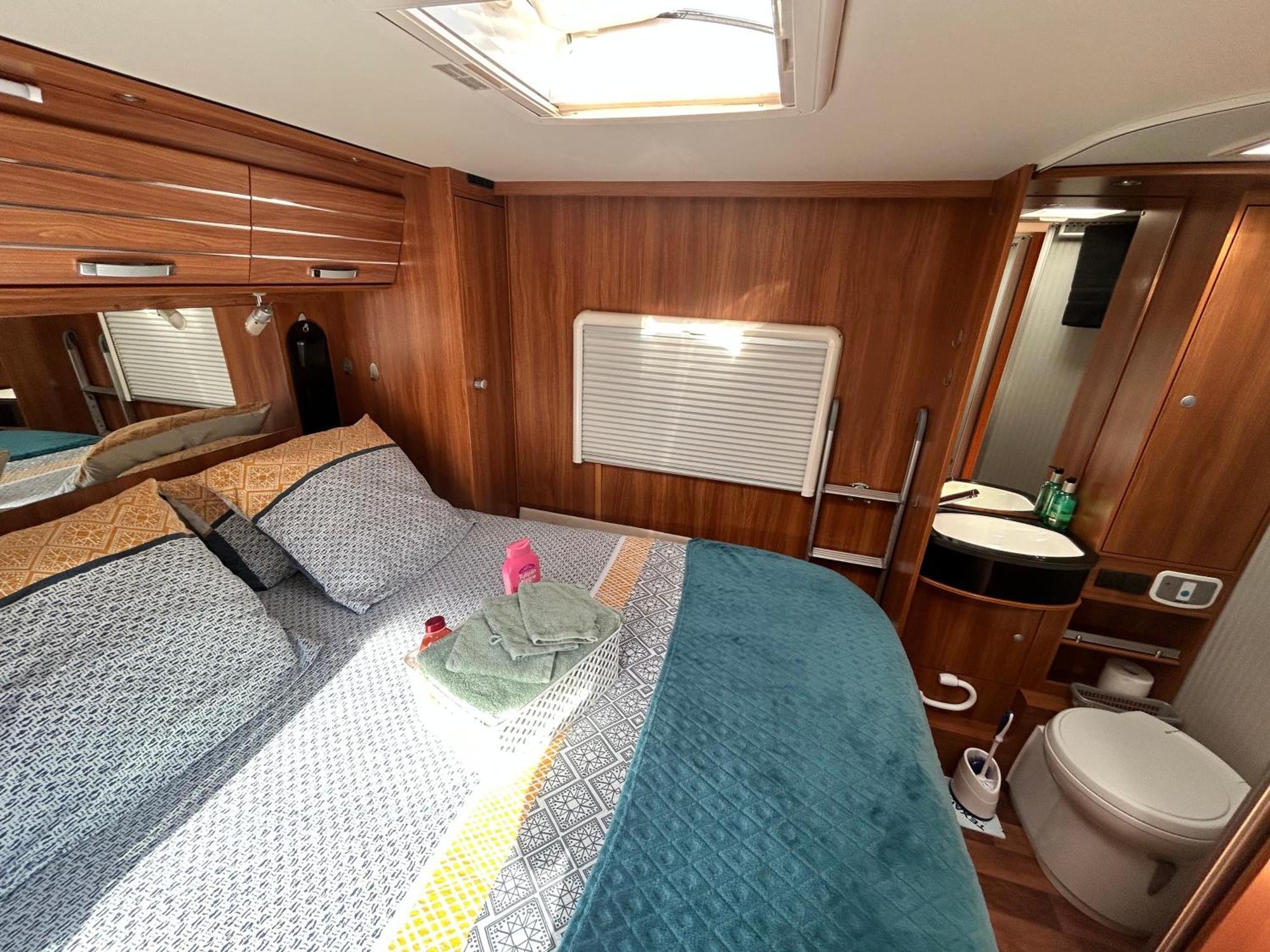 Terrain De Loisirs En Plein Centre De Lievin Camping Car エクステリア 写真