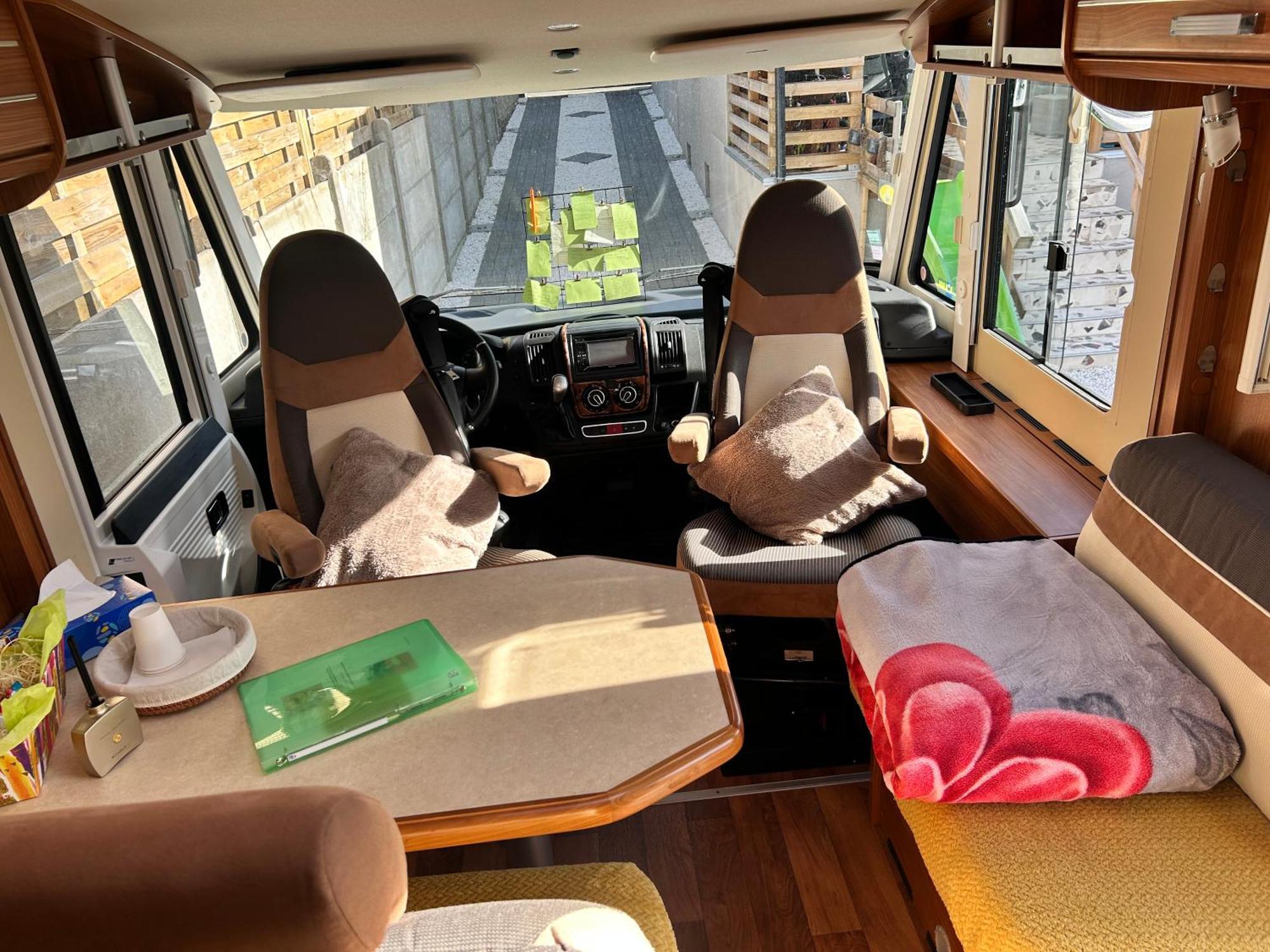 Terrain De Loisirs En Plein Centre De Lievin Camping Car エクステリア 写真